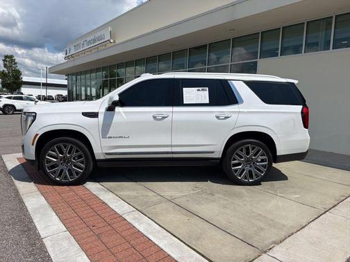 White Frost Tricoat 2025 GMC Yukon Denali Ultimate