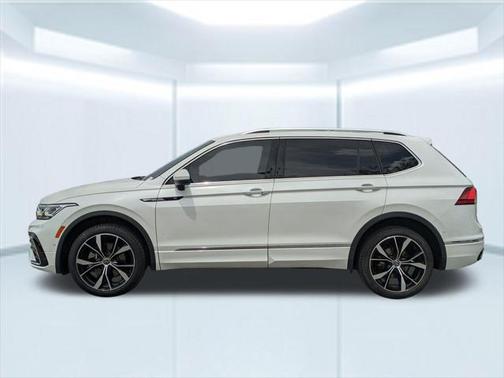 2022 Volkswagen Tiguan 2.0T SEL R-Line 4MOTION
