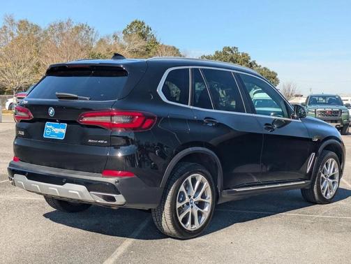 Black 2023 BMW X5 PHEV xDrive45e