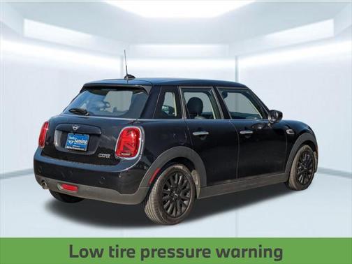 2021 MINI Hardtop Cooper