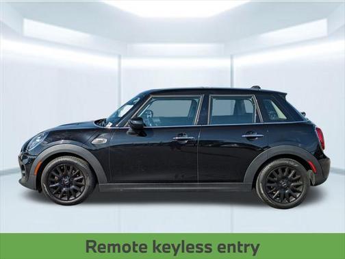 2021 MINI Hardtop Cooper