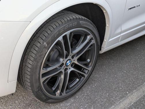 2017 BMW X4 xDrive 28i