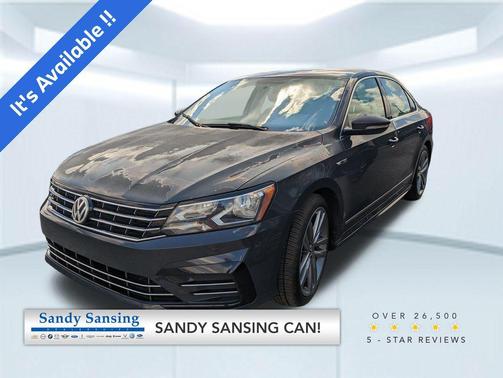 2017 Volkswagen Passat 1.8T R-Line w/Comfort