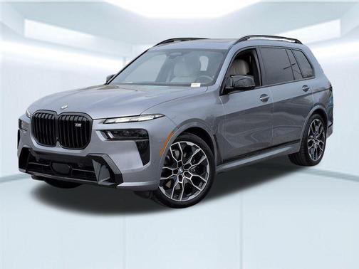 Skyscraper Grey Metallic 2025 BMW X7 M60i