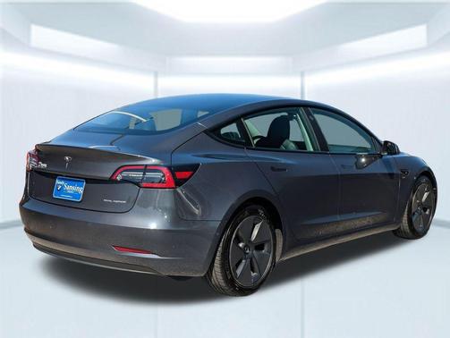 2021 Tesla Model 3 Long Range