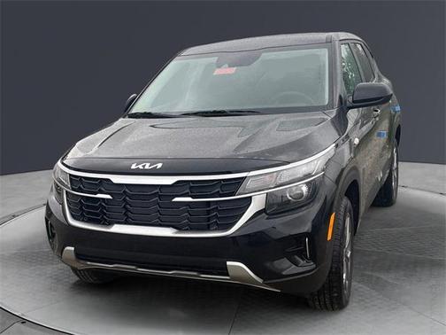 2025 Kia Seltos LX