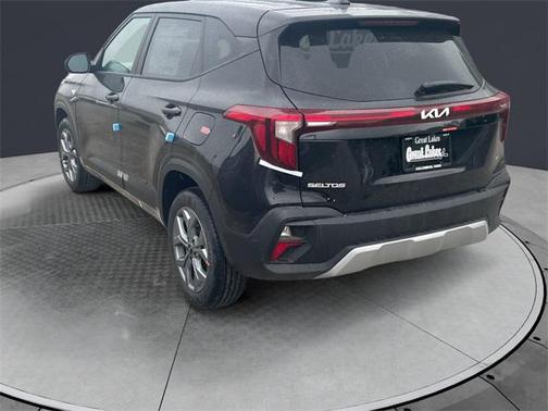 2025 Kia Seltos LX