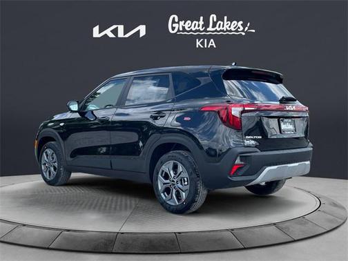 2025 Kia Seltos LX