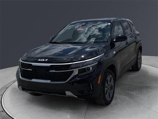 2025 Kia Seltos LX