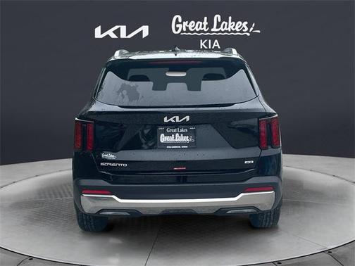 2025 Kia Sorento S