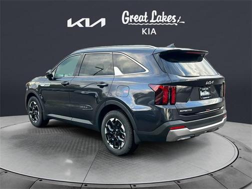 2025 Kia Sorento S
