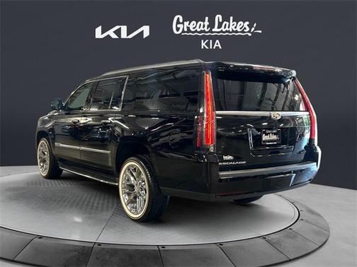 2019 Cadillac Escalade ESV Premium Luxury