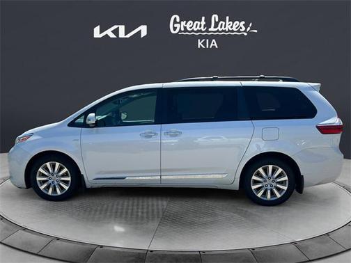 2016 Toyota Sienna Limited