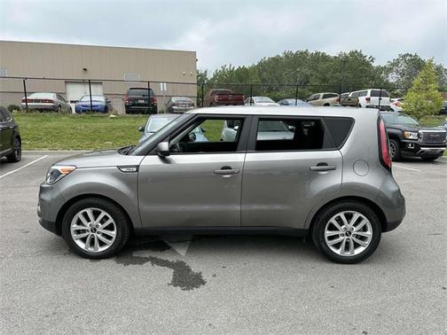 2019 Kia Soul +