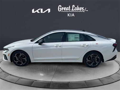 2025 Kia K5 GT-Line