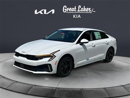 2025 Kia K5 LXS