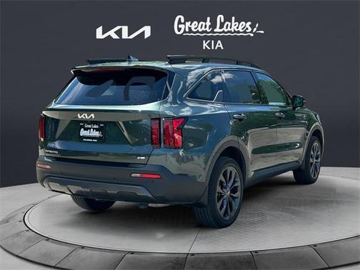 2023 Kia Sorento EX