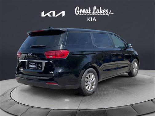 2020 Kia Sedona LX