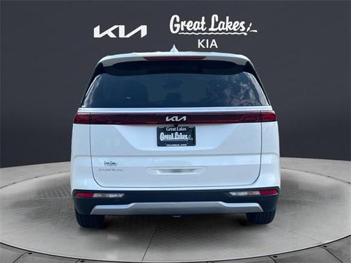 2024 Kia Carnival LX