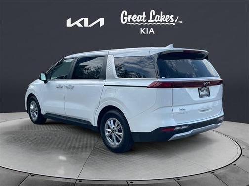 2024 Kia Carnival LX