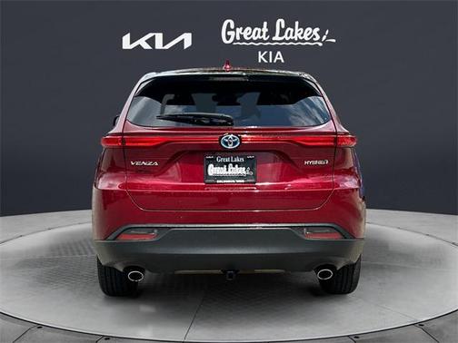 2021 Toyota Venza LE