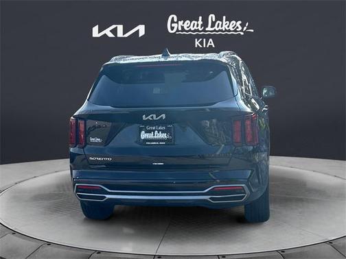 2023 Kia Sorento S