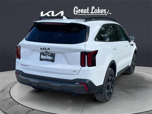 2025 Kia Sorento EX