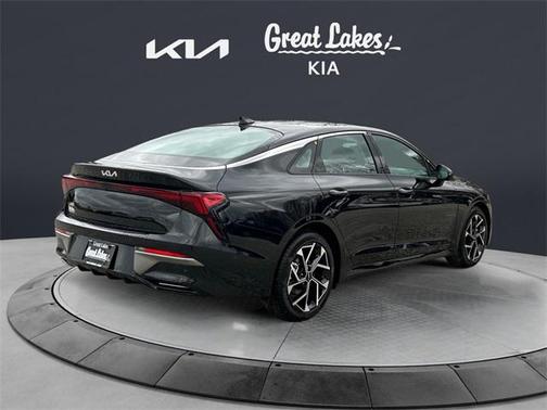 2025 Kia K5 EX