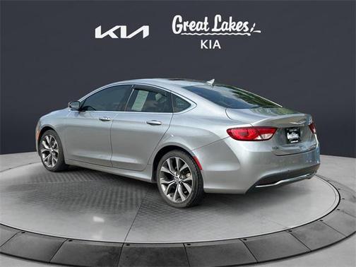 2016 Chrysler 200 C