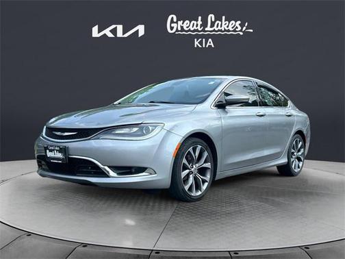 2016 Chrysler 200 C
