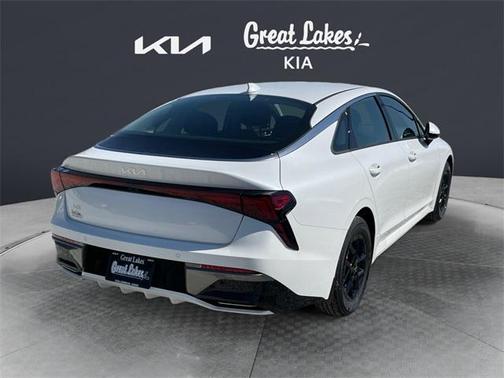 2025 Kia K5 LXS