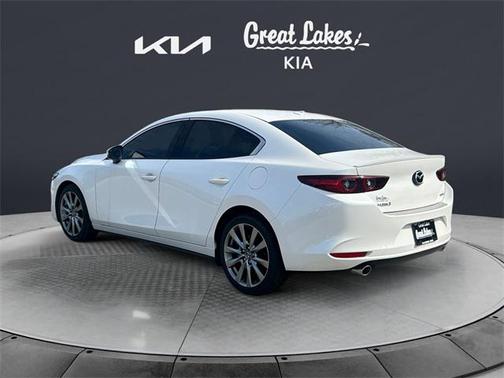 2022 Mazda Mazda3 FWD w/Premium Package