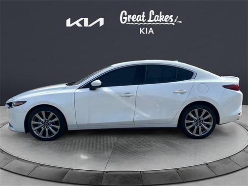 2022 Mazda Mazda3 FWD w/Premium Package