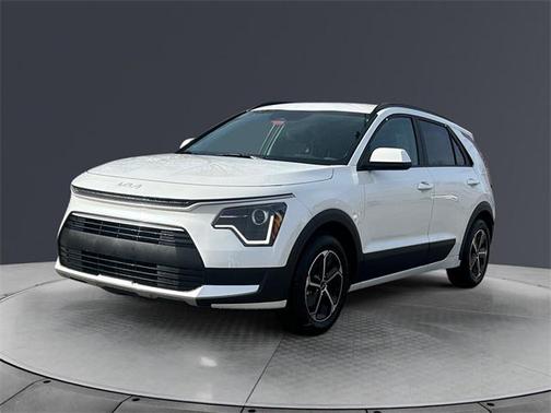 2025 Kia Niro LX