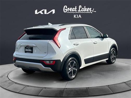 2025 Kia Niro LX