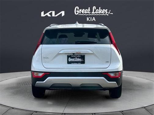 2025 Kia Niro LX