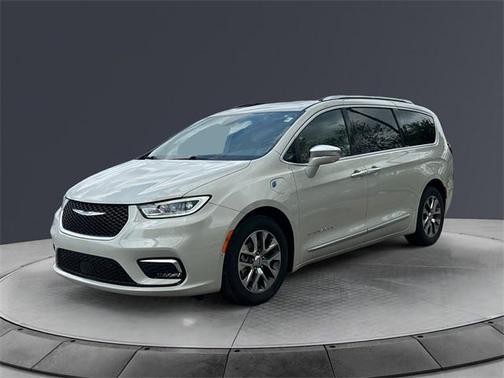 2021 Chrysler Pacifica L