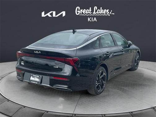 2025 Kia K5 GT-Line