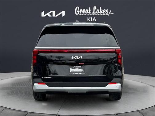 2025 Kia Carnival LXS
