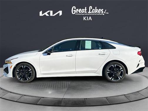 2022 Kia K5 GT-Line