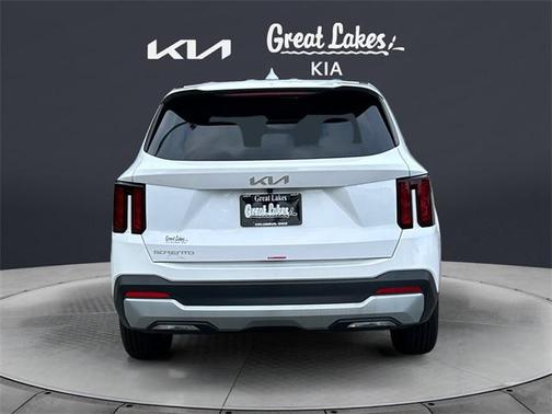 2025 Kia Sorento LX