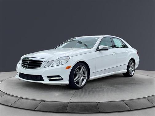 2013 Mercedes-Benz E-Class 4MATIC