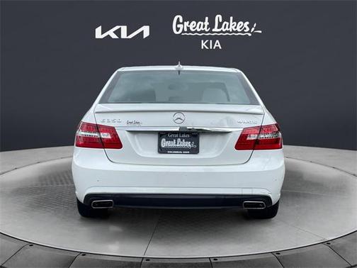2013 Mercedes-Benz E-Class 4MATIC