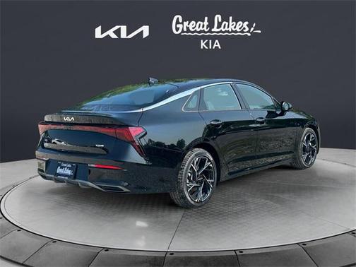 2025 Kia K5 GT-Line