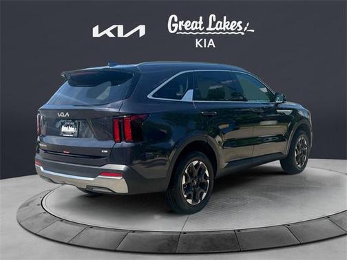 2025 Kia Sorento S