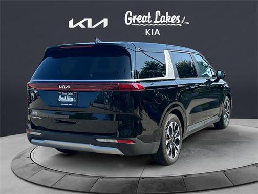 2024 Kia Carnival EX
