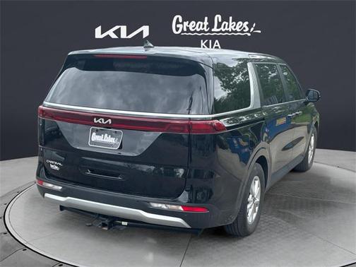 2023 Kia Carnival LX