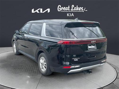 2023 Kia Carnival LX