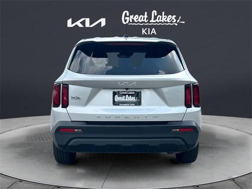 2022 Kia Sorento LX