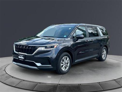 2022 Kia Carnival LXS
